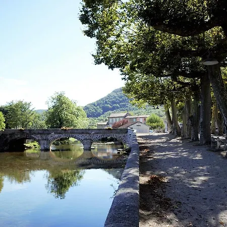 De Village