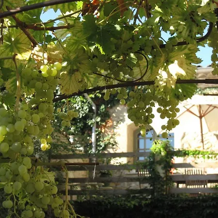 De Village